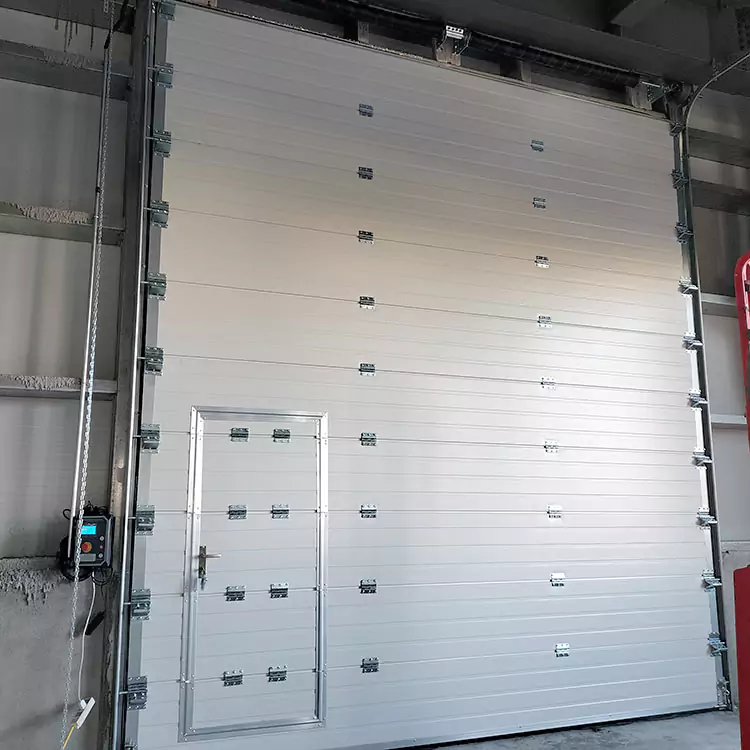 Vertical Insulation Industrial Sectional Door ၊